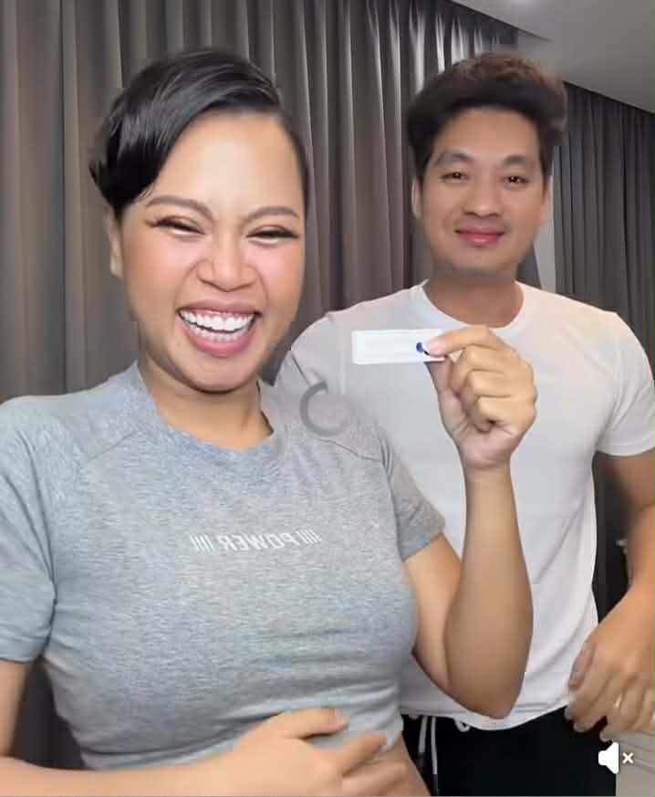 សុភ័ក្ត្រ កុសុម៉ា